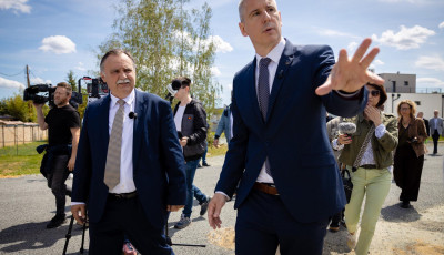 Gajdos L&aacute;szl&oacute; - Nem &eacute;rkezik t&ouml;bb azbeszttartalm&uacute; kőzet Magyarorsz&aacute;gra