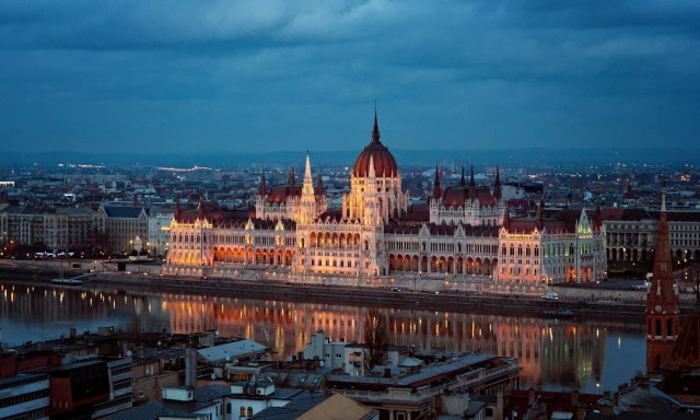 Megint lejjebb cs&uacute;sztunk - &Iacute;gy &aacute;ll Magyarorsz&aacute;g a vil&aacute;g boldogs&aacute;gt&eacute;rk&eacute;p&eacute;n