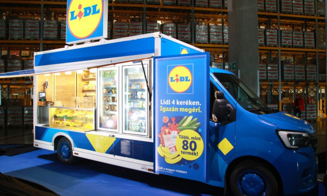 Lidl kisbusz j&aacute;rja okt&oacute;ber 17-től az orsz&aacute;got