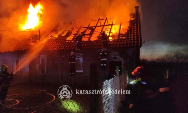 Tetőtűz Borsodszir&aacute;kon