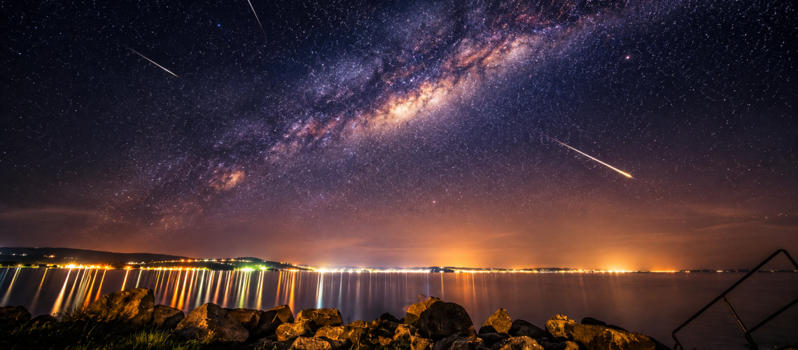 VR-mozival &eacute;s holdj&aacute;r&oacute; szimul&aacute;torral &uacute;jul meg a balatonfűzfői csillagvizsg&aacute;l&oacute;