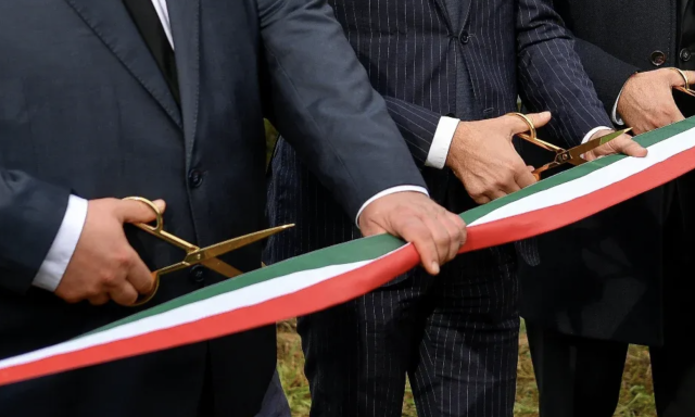Itt a korm&aacute;ny 49 ezer milli&aacute;rd forintos beruh&aacute;z&aacute;si terve a k&ouml;vetkező 10 &eacute;vre