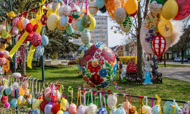 Mintha mes&eacute;be cs&ouml;ppent&uuml;nk volna: teljesen &aacute;talakult egy magyar v&aacute;ros h&uacute;sv&eacute;tra