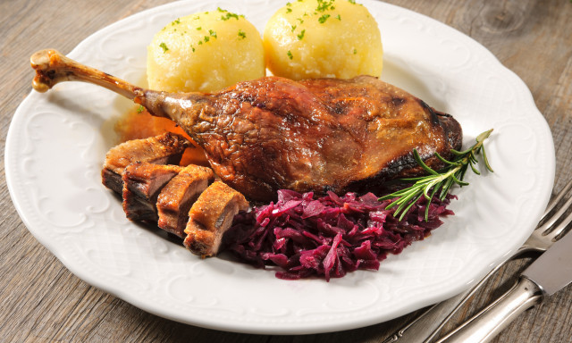 Lib&aacute;k, lakom&aacute;k, legend&aacute;k &ndash; k&ouml;zeleg M&aacute;rton-nap!