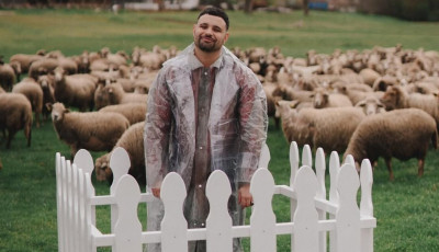 Mire számítottál? Beton.Hofi is fellép a Rendszerbontó Nagykoncerten