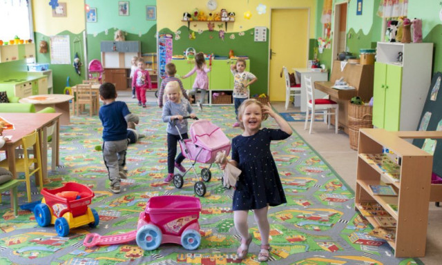 &Aacute;talak&iacute;tj&aacute;k az &oacute;vodai nevel&eacute;st - J&ouml;het a honv&eacute;delmi tant&aacute;rgy oktat&aacute;sa