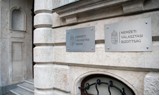 K&ouml;zelednek a v&aacute;laszt&aacute;sok: ezekre a hat&aacute;ridőkre &eacute;rdemes figyelni &aacute;prilis 12-ig