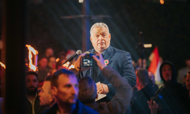 Medi&aacute;n: A magyarok k&eacute;tharmada b&iacute;r&oacute;s&aacute;g el&eacute; &aacute;ll&iacute;ttatn&aacute; Orb&aacute;n Viktort