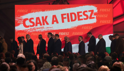 Medi&aacute;n: A Fidesz &ouml;sszezuhant, a Tisza 66%-on &aacute;ll