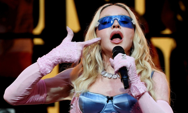 Madonna, Shakira, BTS &eacute;s Justin Bieber is fell&eacute;p a vb-d&ouml;ntő f&eacute;lidei műsor&aacute;ban