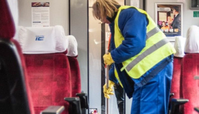Takar&iacute;t&oacute;szem&eacute;lyzet utazik &aacute;prilist&oacute;l az Intercityken, hogy azonnal kezel&eacute;sbe tudj&aacute;k venni a piszkos fel&uuml;leteket